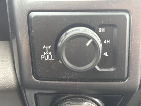 Used 2016 Ford F150 XLT w/ Equipment Group 302A Luxury AWD/4WD image 25