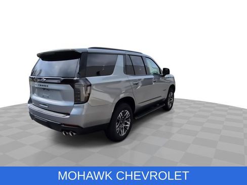 Used 2025 Chevrolet Tahoe Z71 w/ Comfort Package AWD/4WD image 9