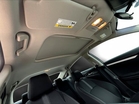 Used 2019 Honda Civic EX image 28