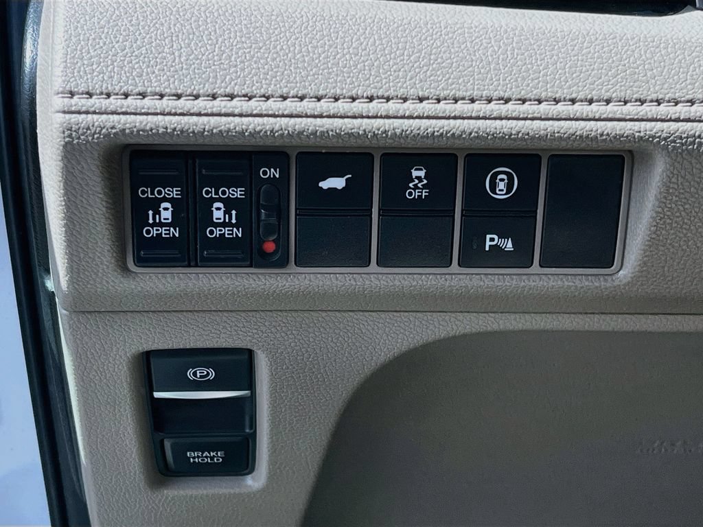 Used 2024 Honda Odyssey Touring image 10