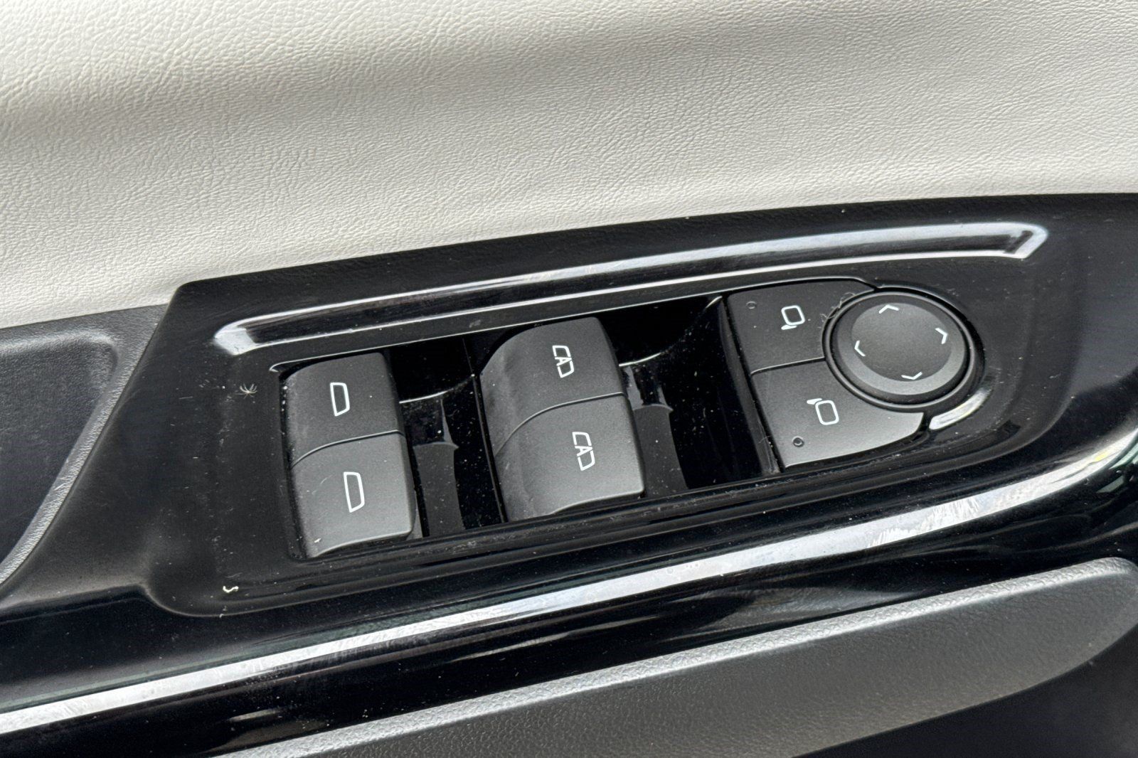 Used 2024 Honda Prologue Touring image 13