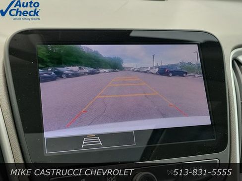 Used 2023 Chevrolet Malibu LT FWD image 16