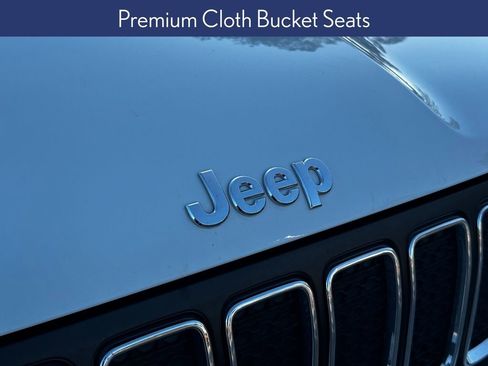 Used 2021 Jeep Renegade Latitude image 13