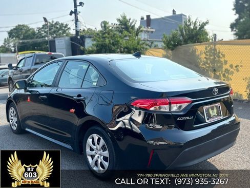 Used 2026 Toyota Corolla LE FWD image 4