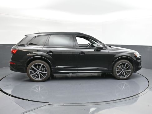 Used 2023 Audi Q7 3.0T Premium Plus w/ Premium Plus Package image 9