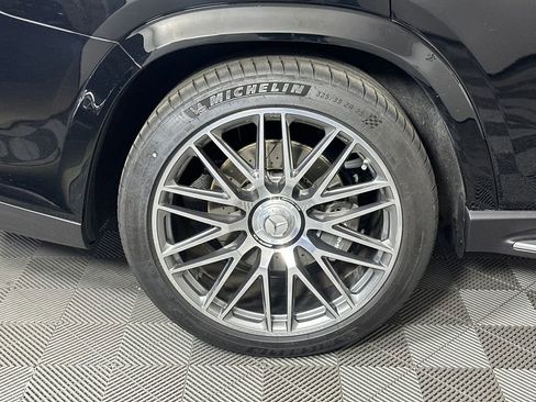Certified 2026 Mercedes-Benz GLS 63 AMG 4MATIC image 19