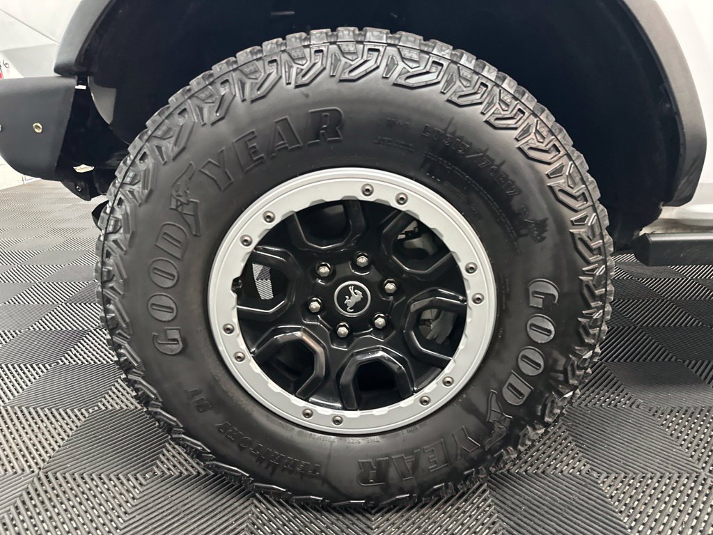 Used 2023 Ford Bronco Badlands w/ Sasquatch Package AWD/4WD image 37