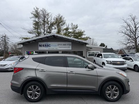 Used 2015 Hyundai Santa Fe Sport w/ Option Group 03 image 3