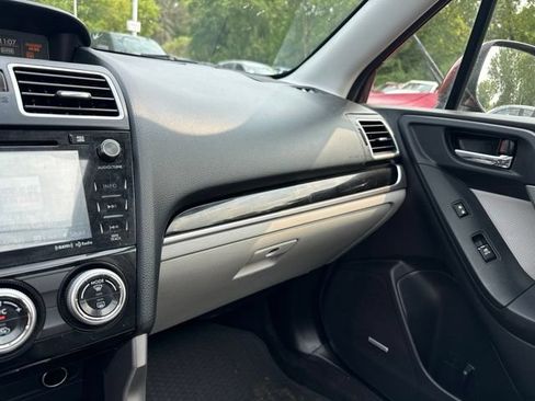 Used 2017 Subaru Forester 2.5i Limited AWD/4WD image 20