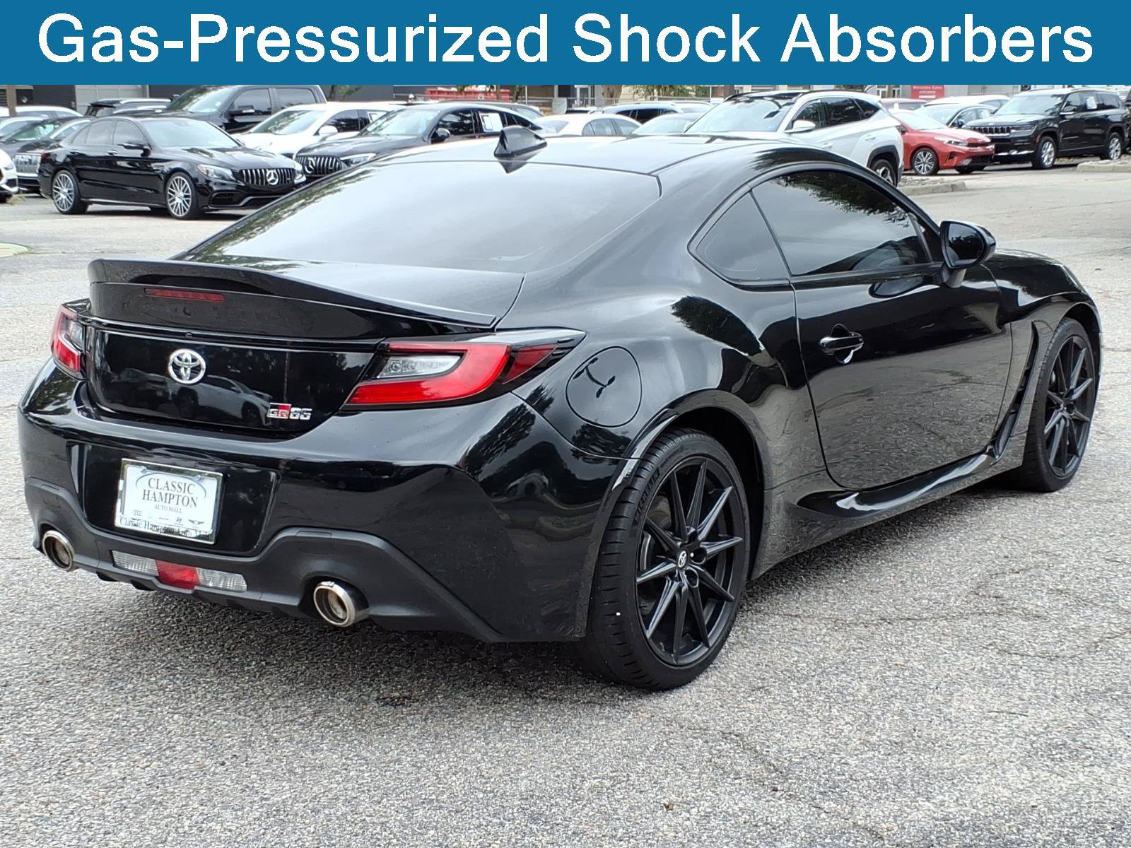 Used 2023 Toyota GR86 Premium w/ ALL Weather Mat Package (TMS) RWD image 8