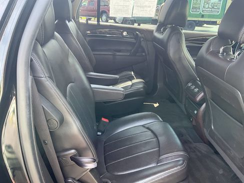 Used 2017 Buick Enclave Leather AWD/4WD image 15