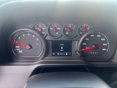 Used 2026 Chevrolet Silverado 1500 Custom Trail Boss AWD/4WD image 17