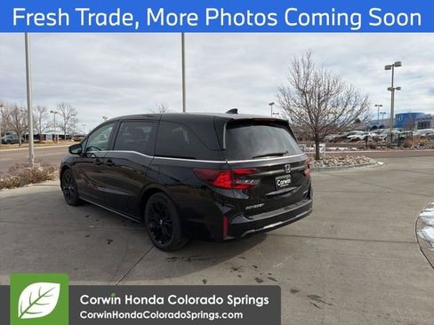 Used 2025 Honda Odyssey Sport-L image 5