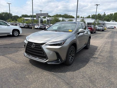 Used 2024 Lexus NX 350 AWD w/ Vision Package image 7