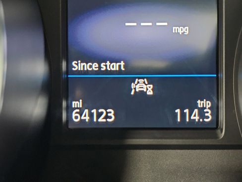 Used 2020 Volkswagen Tiguan SE R-Line image 25