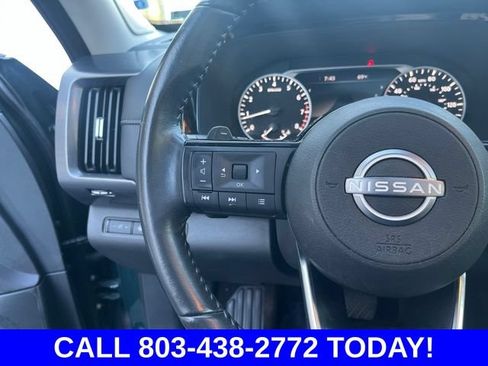 Used 2024 Nissan Pathfinder SL w/ SL Premium Package FWD image 22