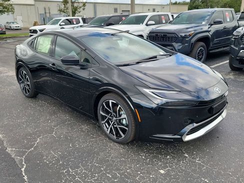 New 2026 Toyota Prius Plug-In Hybrid image 2