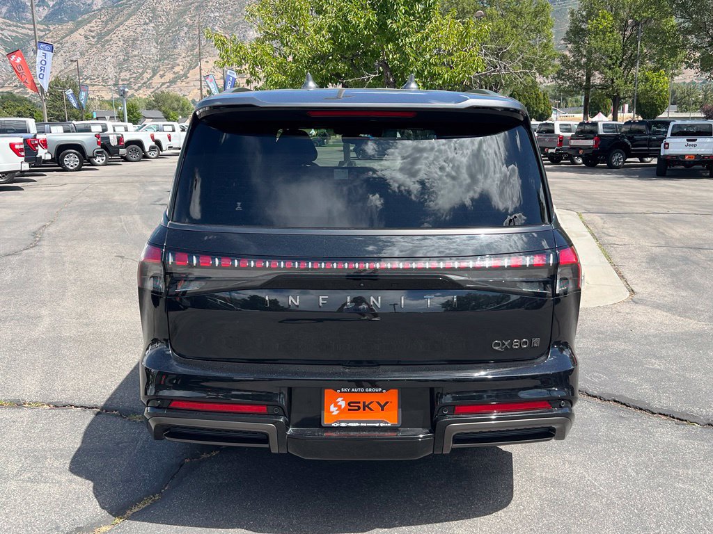 Used 2025 INFINITI QX80 Autograph AWD/4WD image 10