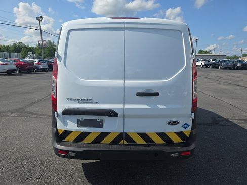 Used 2016 Ford Transit Connect XL image 5