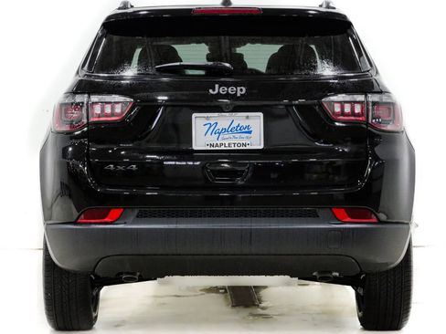 New 2026 Jeep Compass Latitude image 7