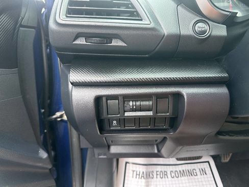 Used 2017 Subaru Impreza 2.0i Premium image 14