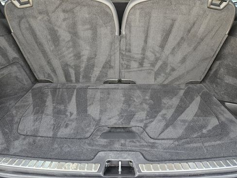 Used 2018 Volvo XC90 T6 Momentum w/ Convenience Package image 44