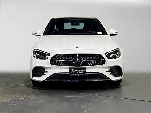 Used 2023 Mercedes-Benz E 350 4MATIC Sedan image 8