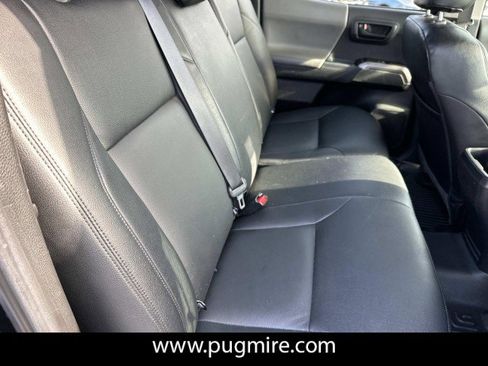 Used 2022 Toyota Tacoma SR5 image 15