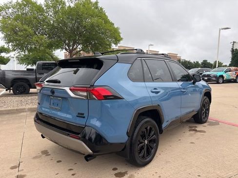 Used 2024 Toyota RAV4 XSE AWD/4WD image 5