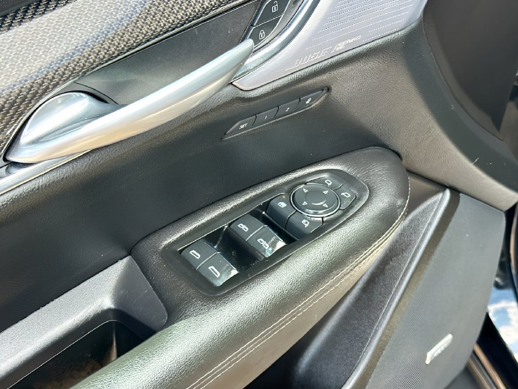 Used 2024 Cadillac XT5 Sportv w/ Technology Package AWD/4WD image 17
