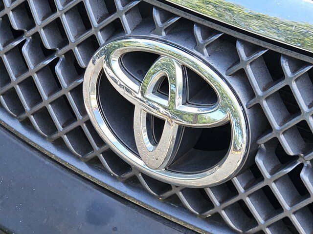 Used 2008 Toyota Solara SE FWD image 15
