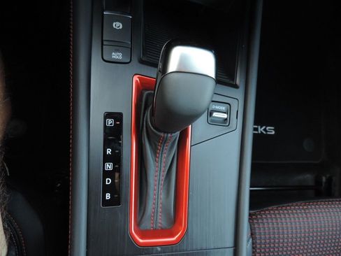 New 2026 Nissan Kicks SR image 22