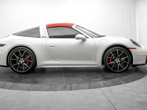Used 2026 Porsche 911 Targa 4 GTS AWD/4WD image 16