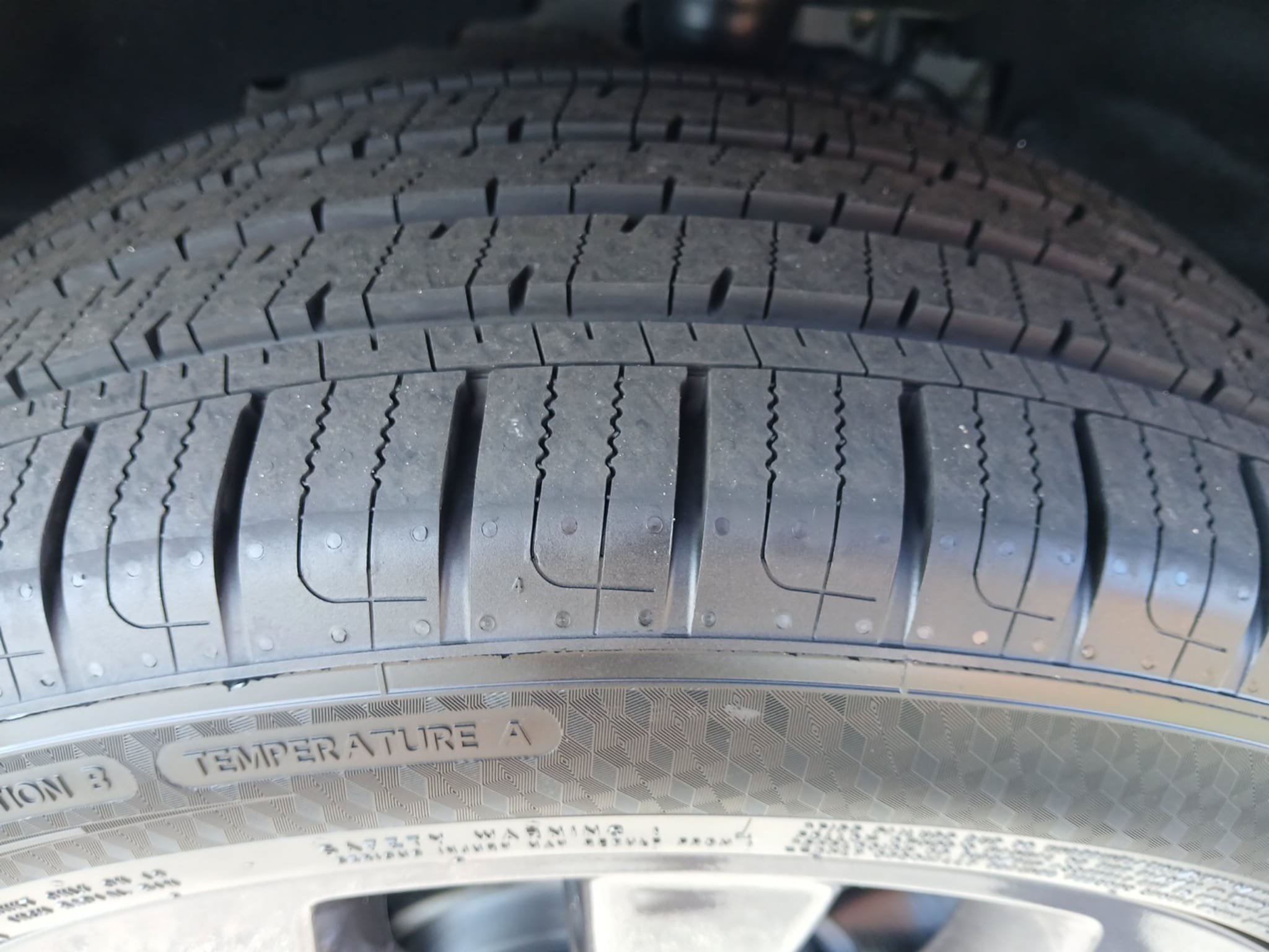 Used 2019 Jeep Cherokee High Altitude FWD image 15