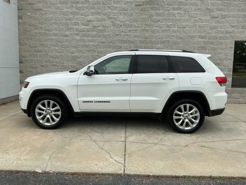 Used 2017 Jeep Grand Cherokee Limited w/ Luxury Group II AWD/4WD image 7