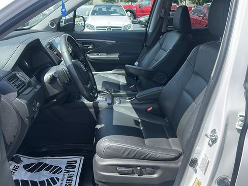 Used 2022 Honda Pilot Special Edition image 11