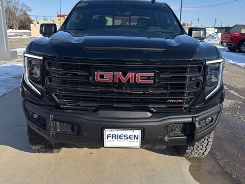 Used 2024 GMC Sierra 1500 AT4X image 3
