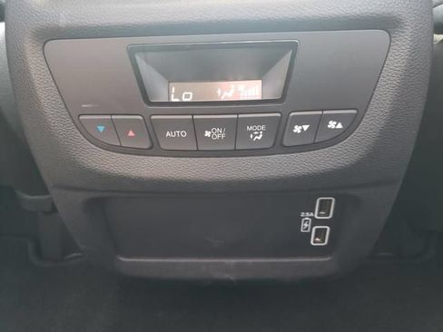 Used 2021 Honda Pilot EX-L image 16