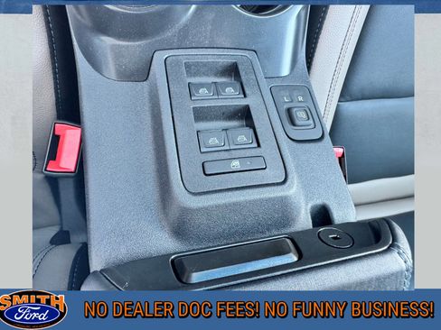 Used 2024 Ford Bronco Wildtrak image 23