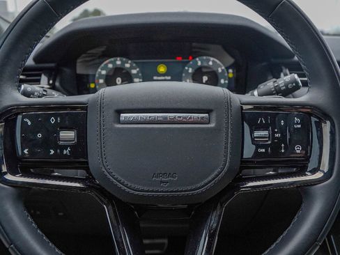 Used 2024 Land Rover Range Rover Velar Dynamic SE image 10