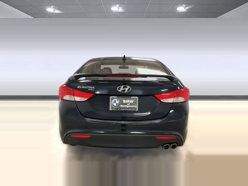 Used 2013 Hyundai Elantra FWD image 9