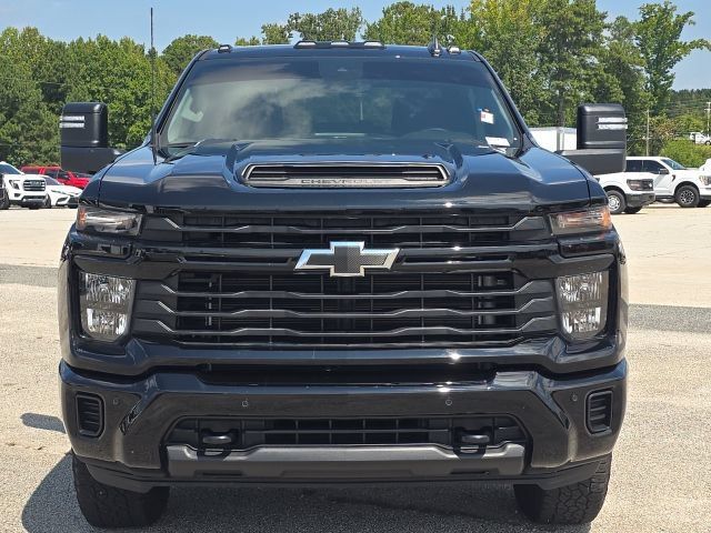 Used 2025 Chevrolet Silverado 2500 Custom w/ Custom Value Package AWD/4WD image 8