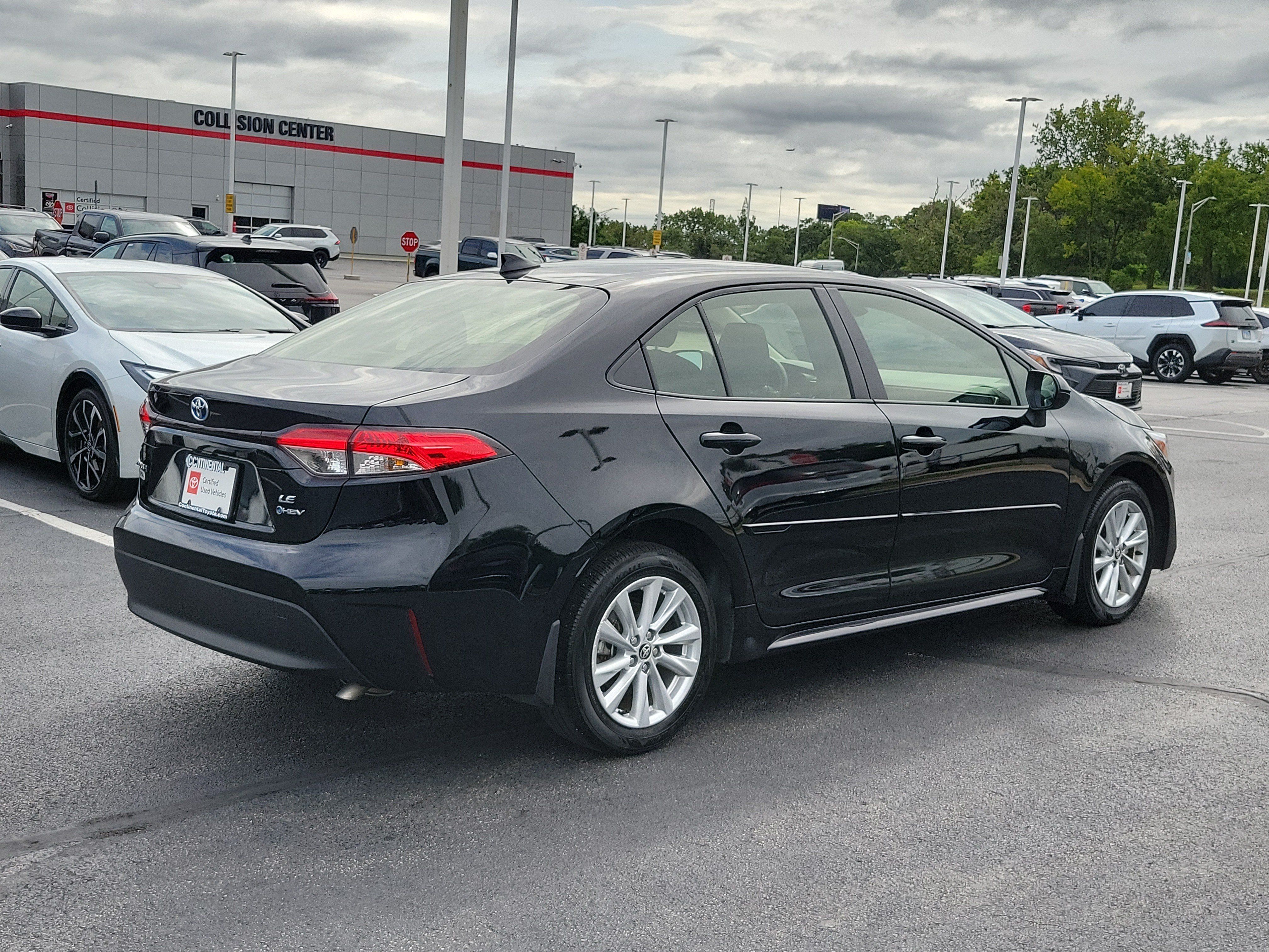 Certified 2025 Toyota Corolla LE w/ LE Premium Package FWD image 5