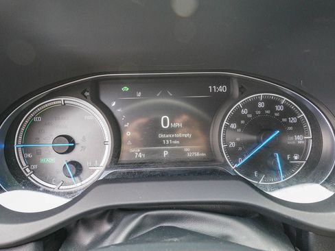Used 2021 Toyota Venza XLE AWD/4WD image 23