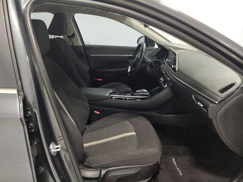 Used 2022 Hyundai Sonata SEL w/ Preferred Accessory Package FWD image 21