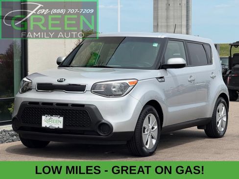 Used 2016 Kia Soul FWD image 1