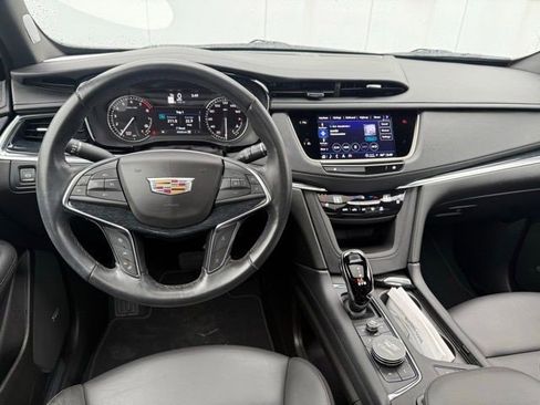 Certified 2024 Cadillac XT5 Premium Luxury AWD/4WD image 14