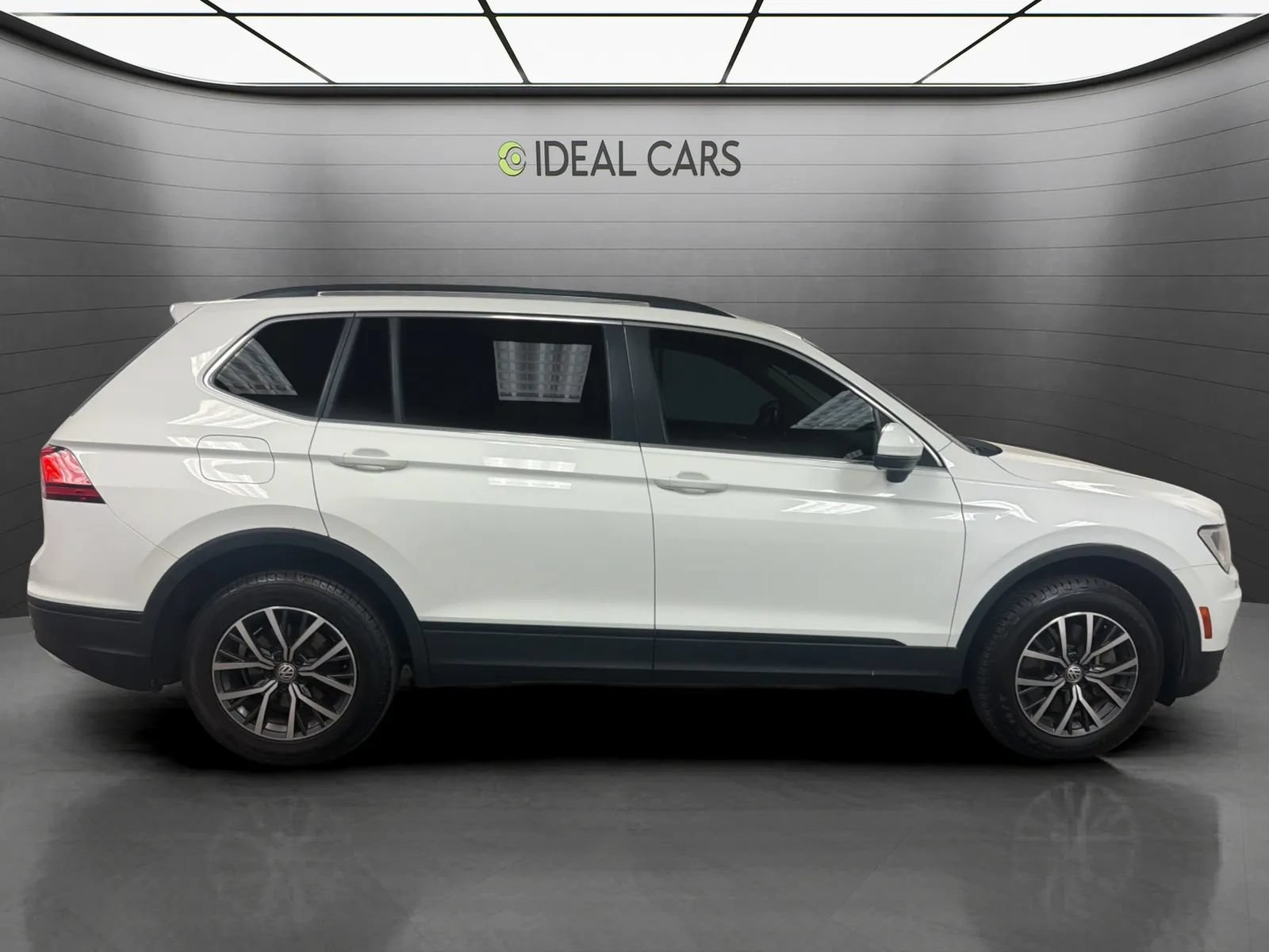 Used 2019 Volkswagen Tiguan SE FWD image 4