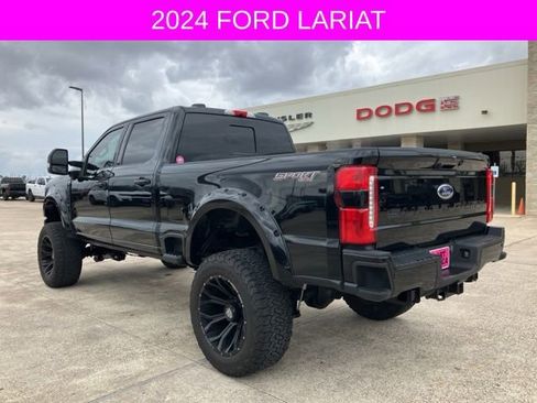 Used 2024 Ford F250 Lariat w/ Sport Appearance Package image 5