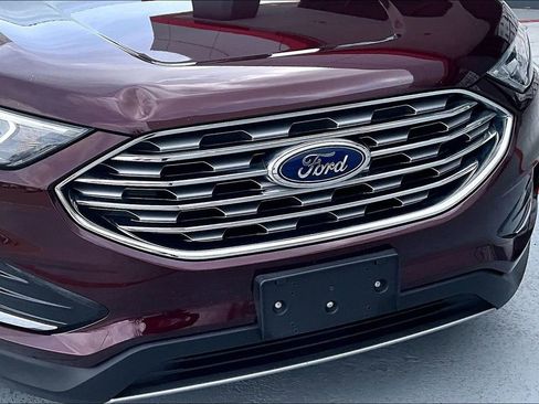 Used 2019 Ford Edge Titanium image 31